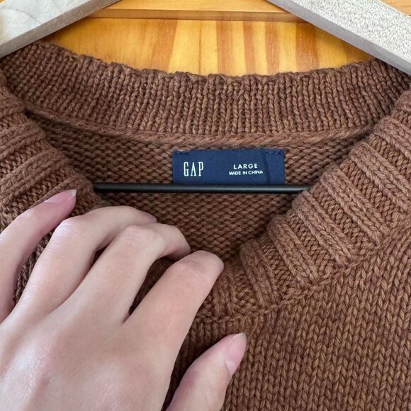 Gap Women's Brown and Orange Jumper - Picture 2 of 3